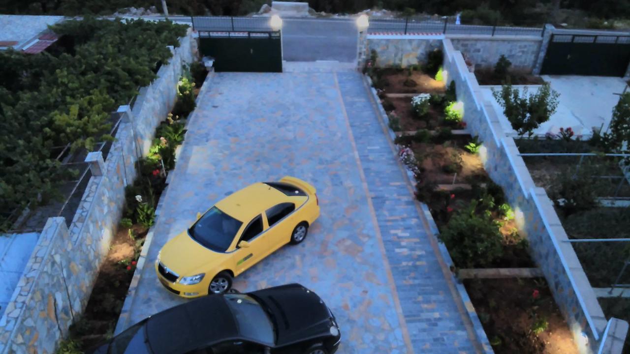 Dhori House Dhermi Bagian luar foto