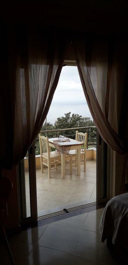 Dhori House Dhermi Bagian luar foto